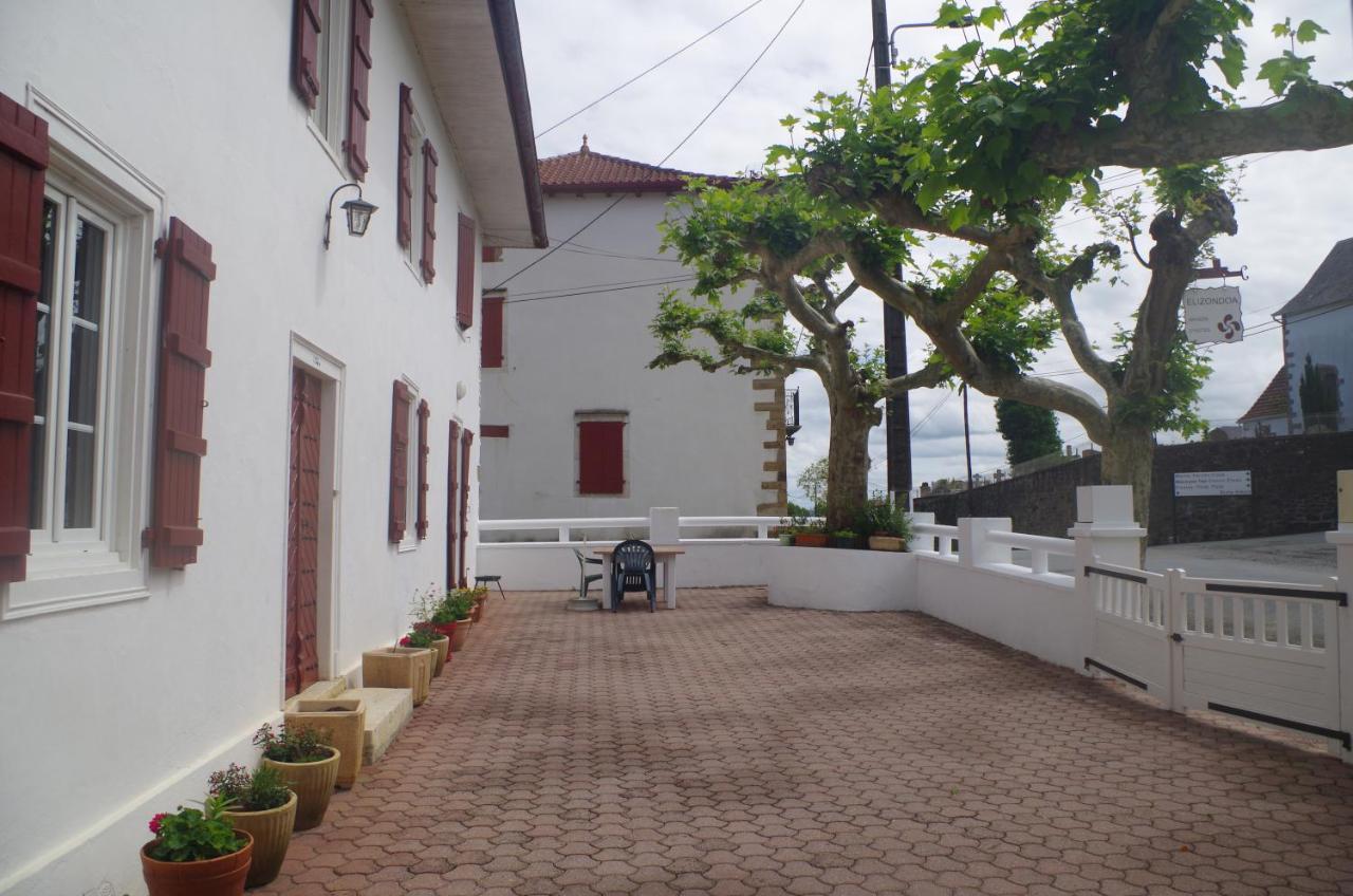 Maison Elizondoa - Chambres, Restaurant Et Spa Masparraute المظهر الخارجي الصورة